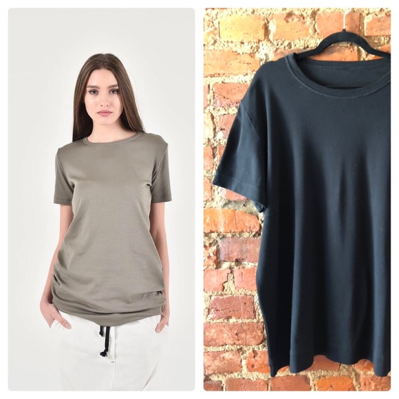 Aakasha Tops - Aakasha Perfect Tencil Tee in Black NWOT